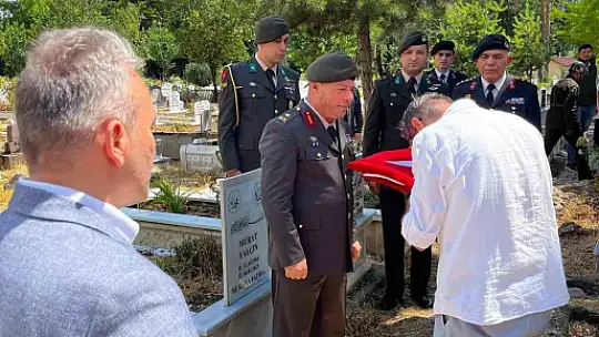 Kıbrıs gazisi son yolculuğuna uğurlandı
