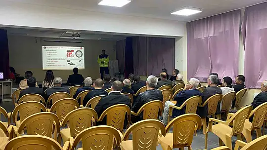 Bolu'da kış önlemleri için güvenli sürüş bilgilendirmesi yapıldı