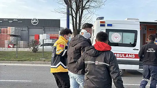 Lüks otomobil ile cip çarpıştı: 4 yaralı