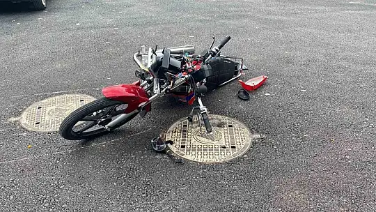 Bolu'da motosiklet ile otomobil çarpıştı: 1 yaralı
