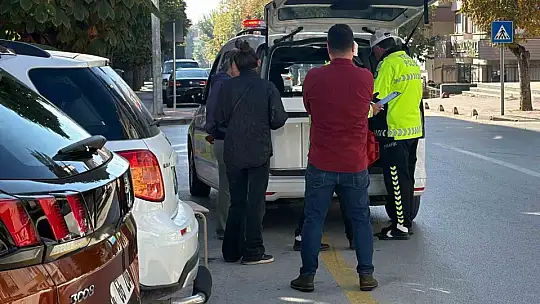 Bolu'da motosiklet ile otomobil çarpıştı: 1 yaralı
