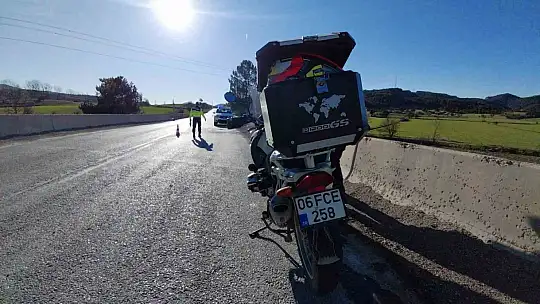Bolu'da motosikletler peş peşe kaza yaptı: 2 yaralı
