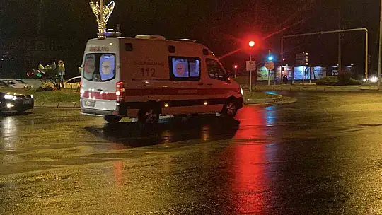 Bolu'da otomobil ile motosiklet çarpıştı: 1 yaralı