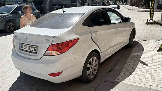 Bolu'da otomobil ile motosiklet çarpıştı: 2 hafif yaralı