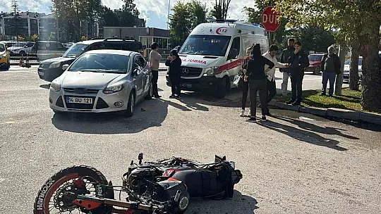 Bolu'da otomobille motosiklet çarpıştı: 1 yaralı