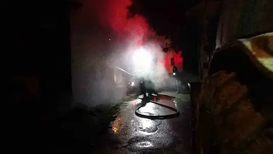 Bolu'da samanlık alev alev yandı
