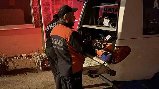 Sinek ilacı kokusu hastanelik etti: 2'si sağlık çalışanı 3 kişi fenalaştı