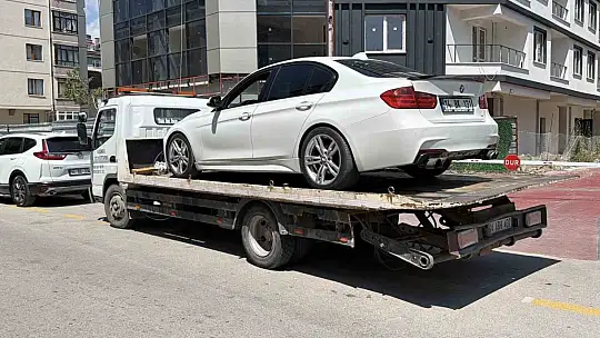 Trafiği kapatıp meşale yakan asker konvoyuna ceza yağdı