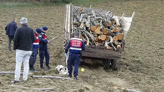 Bolu'da traktör devrildi: 1 ölü, 1 yaralı