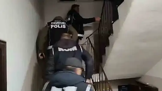 10 kişi gözaltına alındı: 2 tutuklama