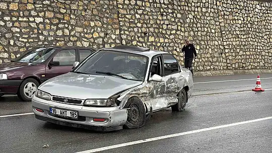 Bolu'da zincirleme kaza: 3 yaralı