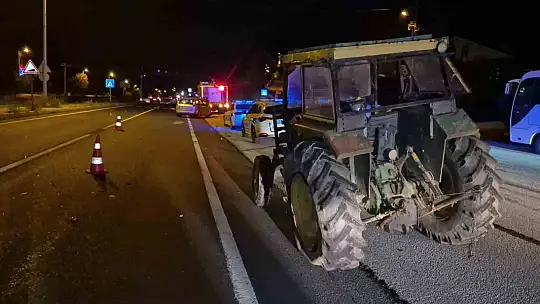 Bolu Dağı çıkışında otomobil ile traktör çarpıştı: 2 yaralı