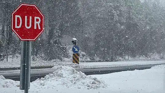 Bolu Dağı'nda kar yağışı yeniden başladı