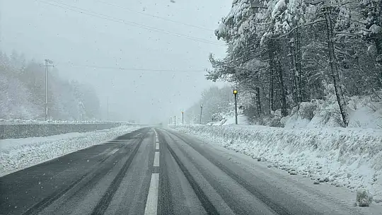 Bolu Dağı'nda kar yağışı yeniden başladı
