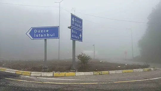 Bolu Dağı sisle kaplandı, görüş mesafesi 20 metreye düştü