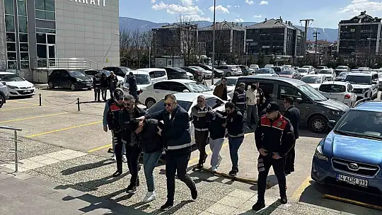 Bolu'daki silahlı saldırının failleri Bursa'da operasyonla yakalandı: Polis 300 saat kamera izledi