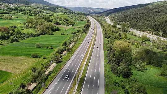 Bolu geçişinde bayram trafiği akıcı seyrediyor