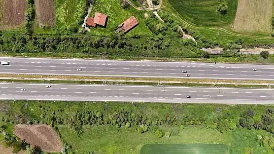 Bolu geçişinde bayram trafiği akıcı seyrediyor