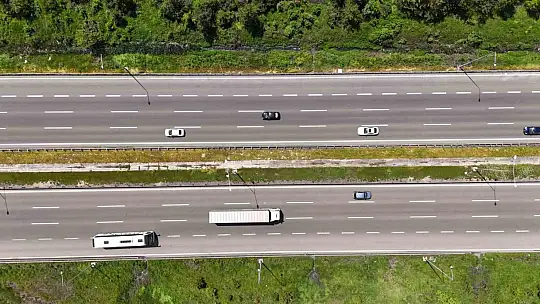 Bolu geçişinde bayram trafiği akıcı seyrediyor