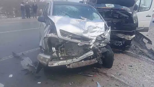 Bolu-Mudurnu yolunda feci kaza: 1'i ağır 10 yaralı