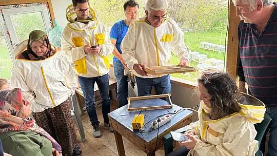 Bolu'nun dört bir yanından arı kursuna yoğun ilgi