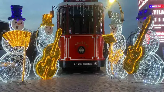 Bolu'nun en işlek meydanı ışıl ışıl oldu
