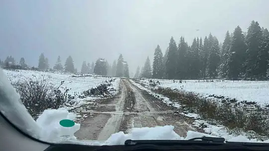 Bolu'nun yüksekleri beyaz örtüyle kaplandı