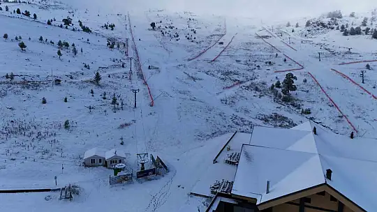 Bolu'nun yüksekleri beyaza büründü