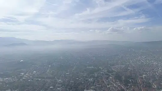 Bolu'yu sis tabakası kapladı