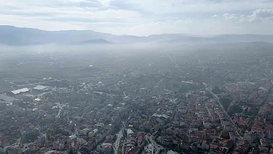 Bolu'yu sis tabakası kapladı