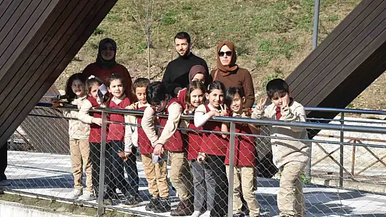 Botanik Bahçesini minikler gezdi