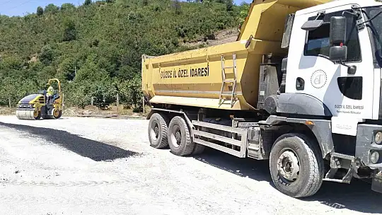 Bozulan yollara müdahale ediliyor