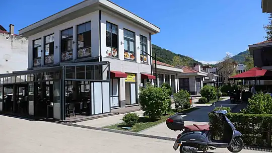 Büyük sel felaketinin 4'üncü yıl dönümü: Bir ilçe yeniden inşa edildi