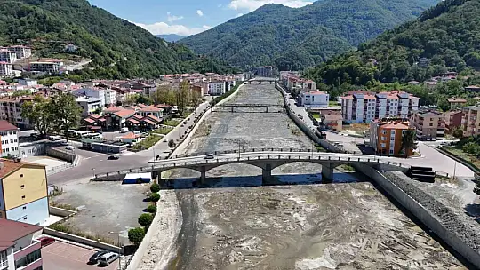 Büyük sel felaketinin 4'üncü yıl dönümü: Bir ilçe yeniden inşa edildi