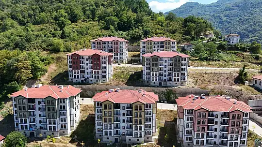 Büyük sel felaketinin 4'üncü yıl dönümü: Bir ilçe yeniden inşa edildi