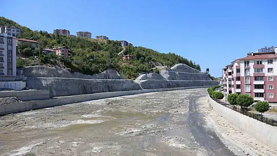 Büyük sel felaketinin 4'üncü yıl dönümü: Bir ilçe yeniden inşa edildi