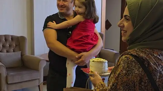 Çalışan babalara tatlı sürpriz