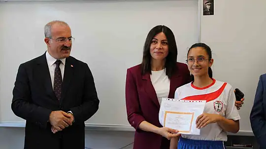 Çanakkale'de açılan yenilikçi sınıfa Bolu Kartalkaya faciasında hayatını kaybeden Alp Mercan'ın adı verildi