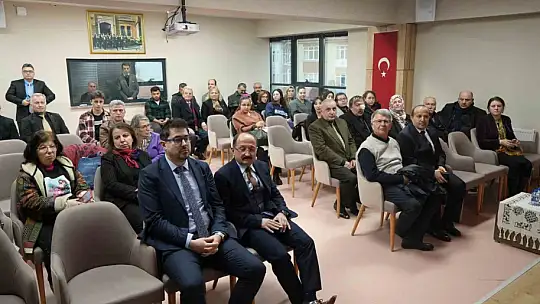 Çanakkale türküsünün yazarı İhsan Ozanoğlu dualarla anıldı