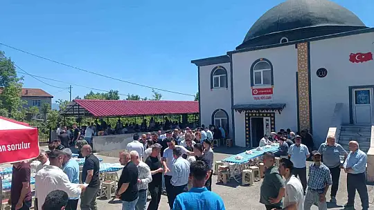 100 yıllık bayram geleneği yaşatılıyor