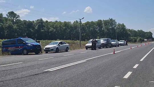 Jandarmadan kara yolunda sıkı güvenlik denetimi
