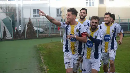 Çaycumaspor galibiyeti Asaf Ali Özkan'a hediye etti