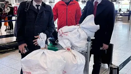 Çekya'da kullanılan oylar Türkiye'ye gönderildi