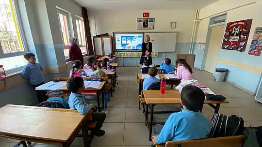 Çilimli'de miniklere sağlıklı gülüşler için eğitim