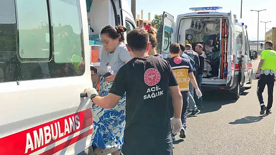 Çimento yüklü silobas otomobile çarptı: 2'si çocuk 7 kişi yaralı