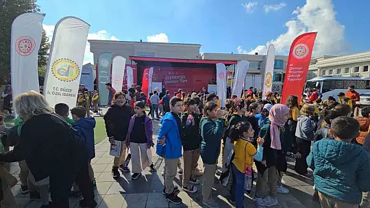 Çocuklar bu tır ile teknolojiden az da olsa uzaklaştılar