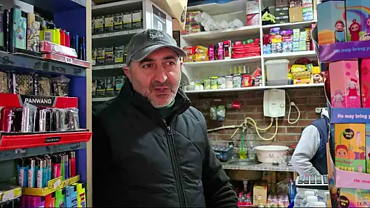 Çocuklar büfenin kilidini çözdü: İşletmeci isyan etti