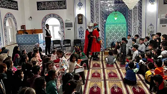 Çocukların camiye alışmasını sağlamak için çeşitli etkinlikler düzenlendi