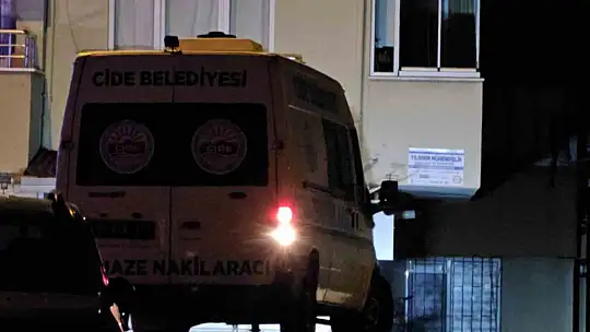 Çocuklarının haber alamadığı kadın evinde ölü bulundu