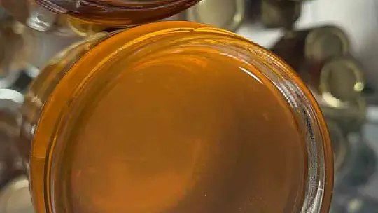 Coğrafi işaretli kestane ve orman gülü balları raflardaki yerini aldı